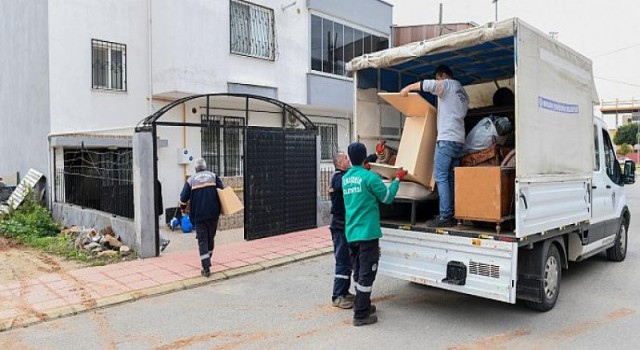 Yenişehir Belediyesi “Dayanışma Köprüsü” ile vatandaşların yanında