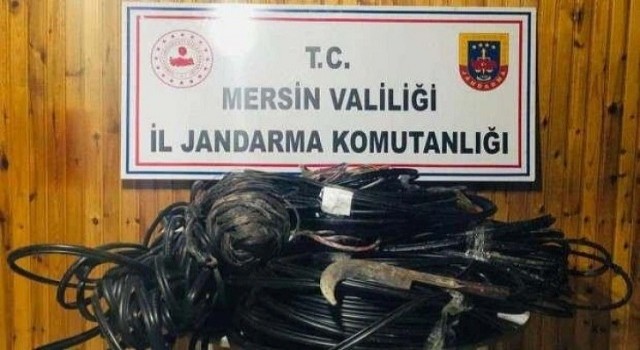 Kablo hırsızları Jandarmadan Kaçamadı