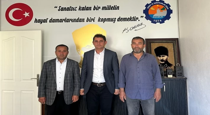 CHP Milletvekili A.Adayı Şakrucu Başkan Poçulu'yu Ziyaret Etti