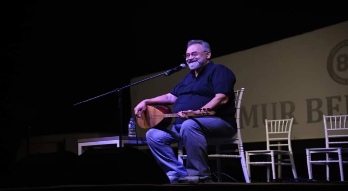 Tolga Çandar'dan Anamurlulara Muhteşem Türkü Şöleni