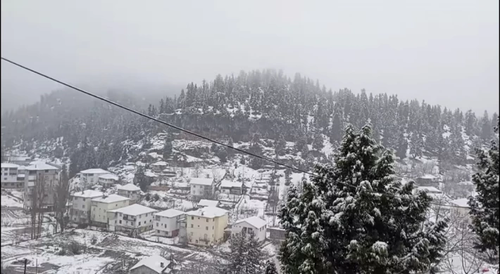 Anamur'un Yaylalarında Kar Etkili Oldu