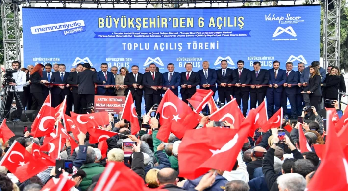 Başkan Seçer, CHP Genel Başkanı Özel İle Birlikte 6 Tesisin Toplu Açılışını Gerçekleştirdi