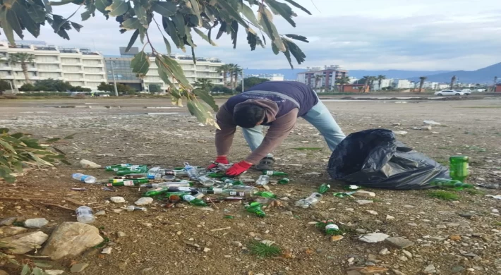 Anamur Belediyesi’nden Sahil Temizliği Çalışması