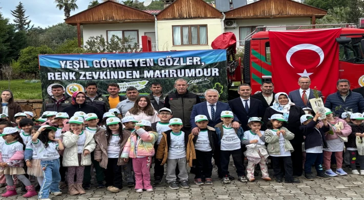 Anamur’da Orman Haftası Kapsamında Öğrencilere Fidan Dağıtımı Yapıldı