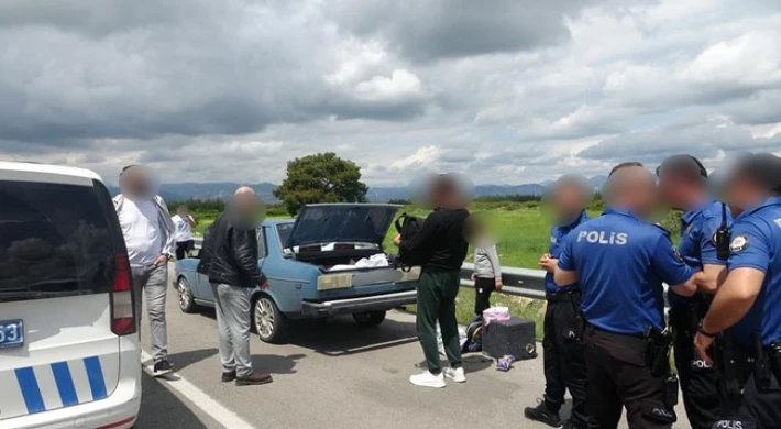 ANAMUR'DA VAHŞET : EŞİNİ ÖLDÜRDÜĞÜ İDDİA EDİLEN ŞAHIS ANTALYA’DA YAKALANDI