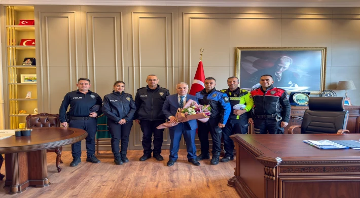 Polis Haftası Nedeniyle İlçe Emniyet Teşkilatından Kaymakamımız Kemal Duru’ya Ziyaret