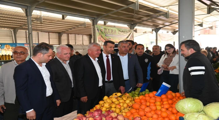 Anamur’da Cumhuriyet Halk Partisi Tam Kadro Sahada: Esnaf ve Vatandaşla Birebir Temas