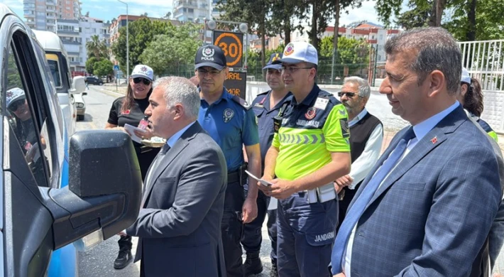 Anamur’da Trafik Haftası Etkinliği: “Bir Kural Bir Ömür”