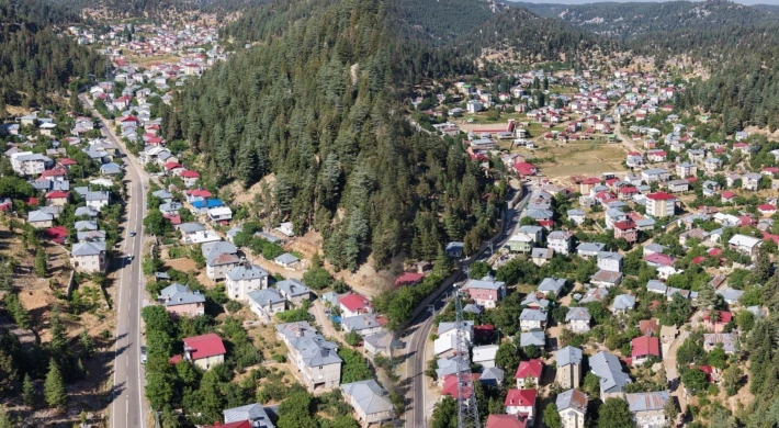 Yaz Tatilinde Yeni Trend: Anamur Yaylaları Serin Havası ve Doğal Güzellikleriyle Ziyaretçileri Büyülüyor