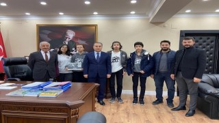 Yücelen Anemurium Robotics Team Kaymakam BOZDEMİR’i Ziyaret Etti