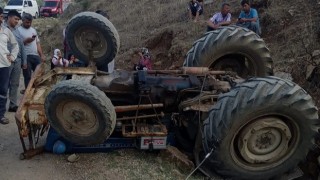 Devrilen Traktörün Altına Kalan Sürücü Hayatını Kaybetti