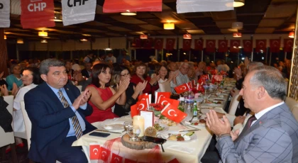 Anamur CHP'den Görkemli ve Çoşkulu Cumhuriyet Balosu