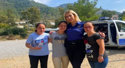 Anamur Toplum Destekli  Polislerden Özel Gereksinimli Öğrencilere Trafik Eğitimi