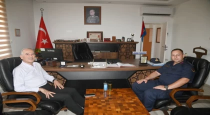 Başkan Deniz'den İlçe Jandarma Komutanı Üsteğmen Hüseyin Özdoğan’a Hayırlı Olsun Ziyareti