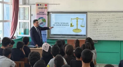 "Savcılık Bir Meslek Değil, Bir Vicdan Yolculuğudur” Başsavcı Tanju Çatlı Öğrencilerle Buluştu