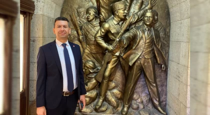 Mersin Büyükşehir Belediye Meclis Üyesi ve Avukat Tekin Mutlu, 29 Ekim Cumhuriyet Bayramı Mesajı