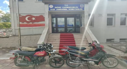 Eskişehir İnönü’de Ruhsatsız Motosiklet Operasyonu: 4 Şüpheli Yakalandı