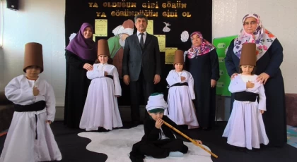 Anamurlu Minikler Mevlana’yı Andı