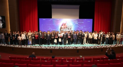 Mersin Üniversitesinde Milli Teknoloji Zirvesi: “Türkiye Yüzyılı” Vizyonu Gençlerle Buluştu